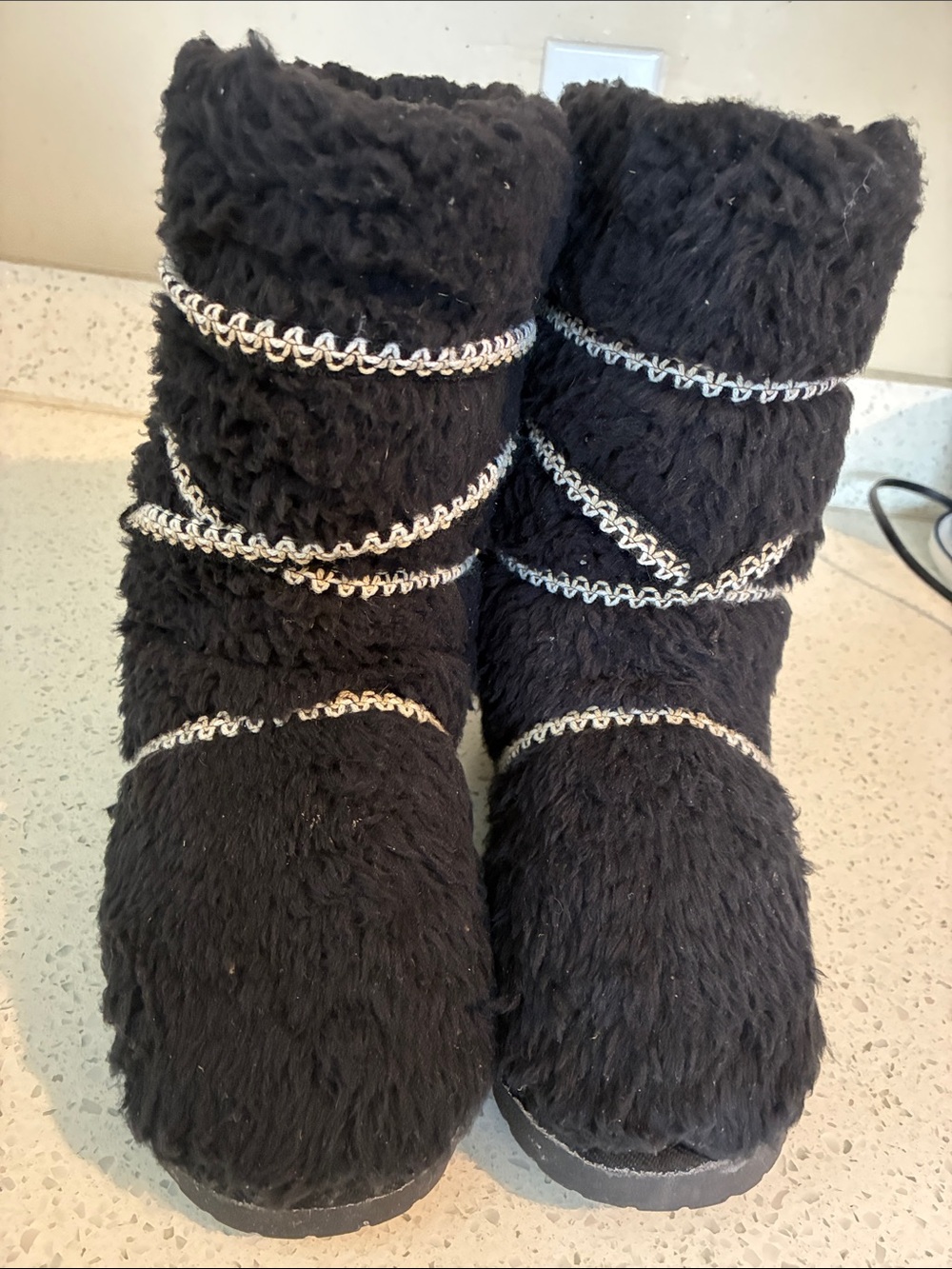 MUK LUKS
